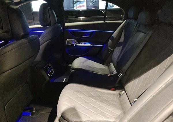 Mercedes-Benz Klasa E cena 405000 przebieg: 3888, rok produkcji 2023 z Staszów małe 301